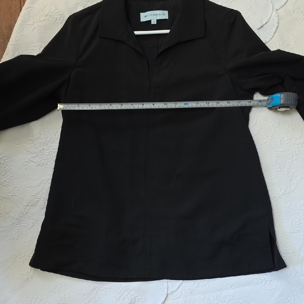 Tuckernuck Black Collared Tunic - Picture 4 of 5